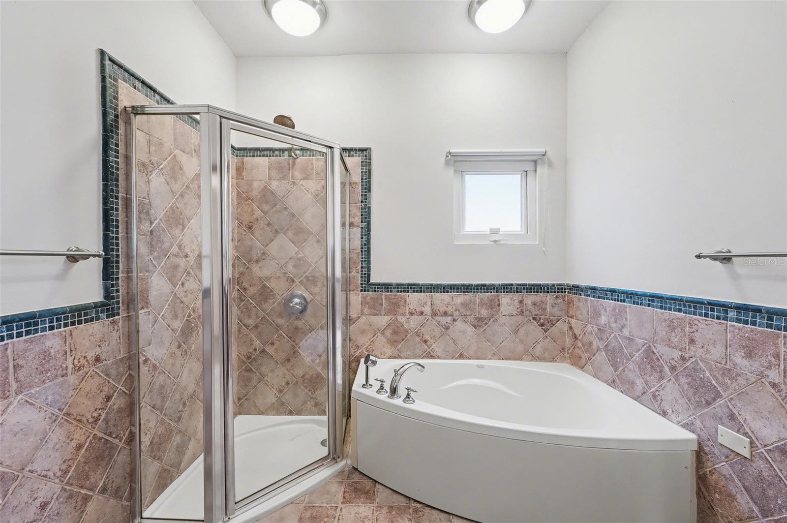 PASEO LAS PALMAS INC - Residential