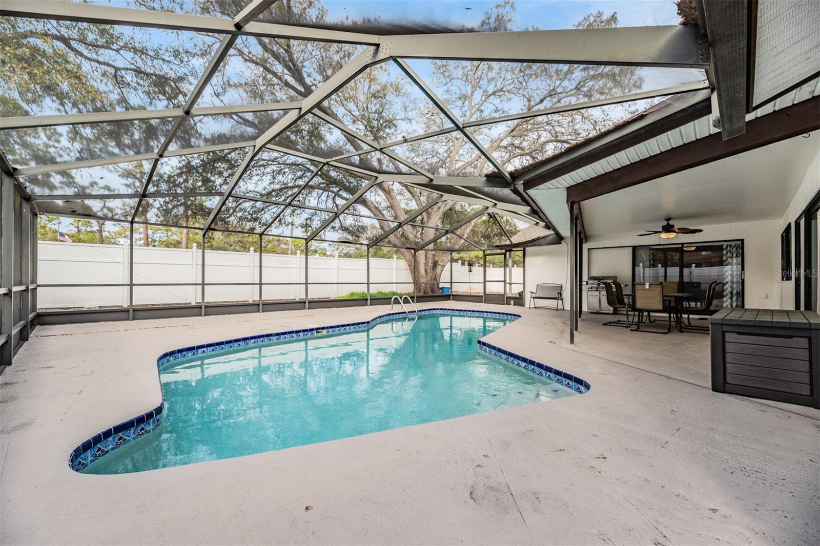 NORTHWOOD EAST - Residential Lease