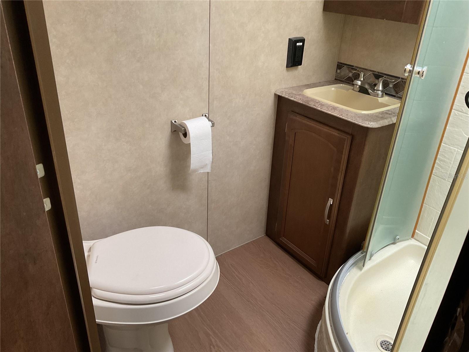 HERE & THERE PALM SHRSS RV RESIDENCE - Residential