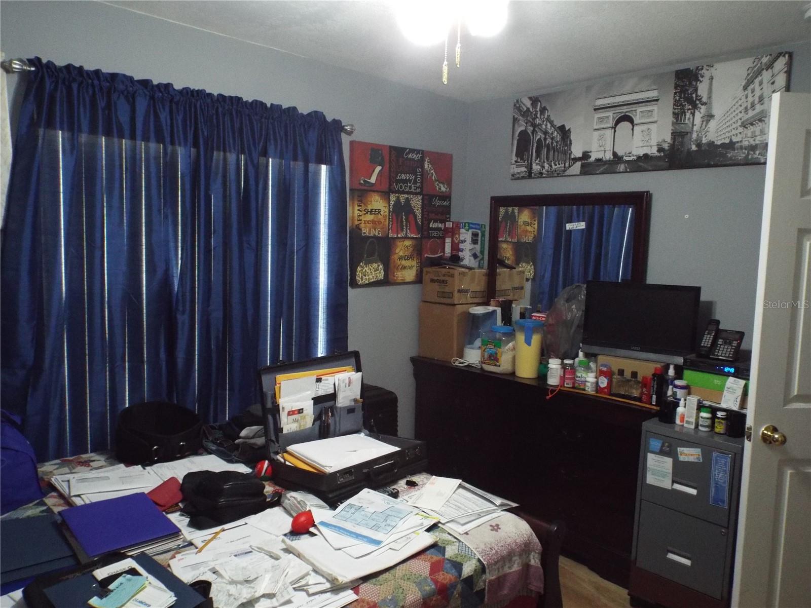 LAUREL RUN AT CRESCENT LAKES - Residential