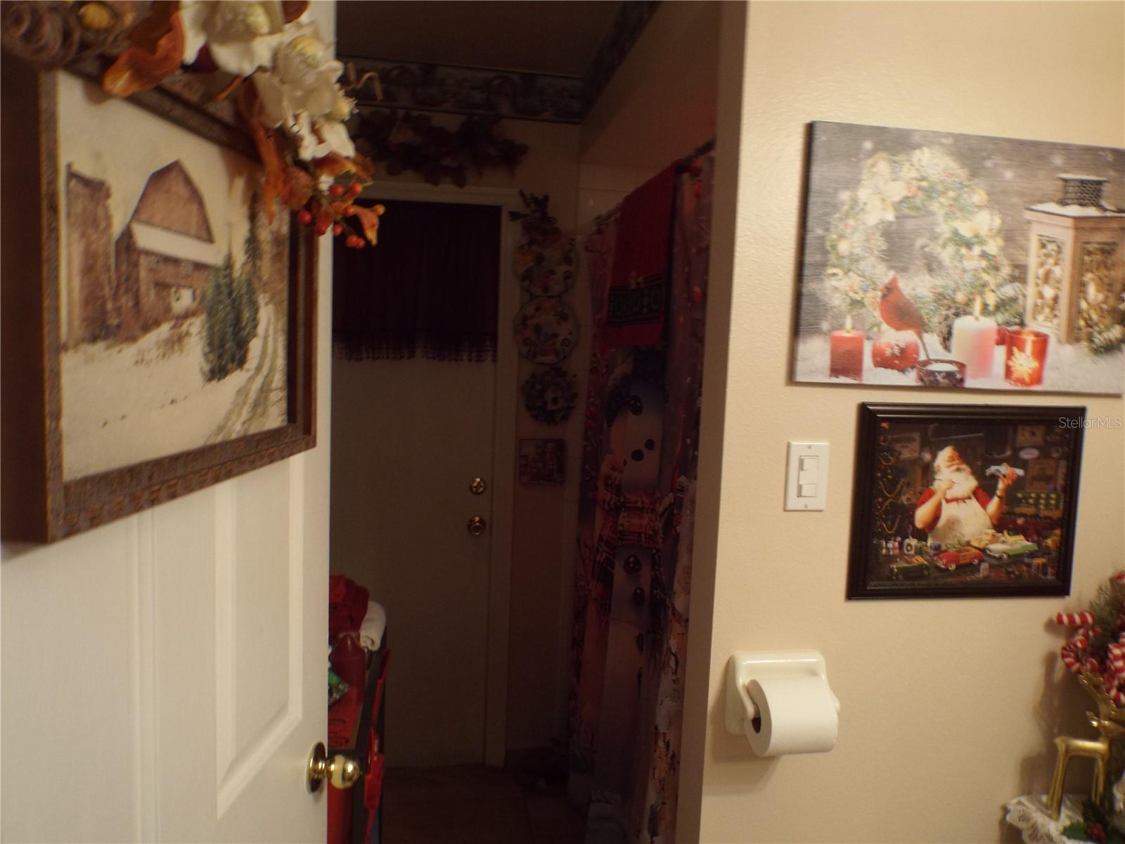 LAUREL RUN AT CRESCENT LAKES - Residential