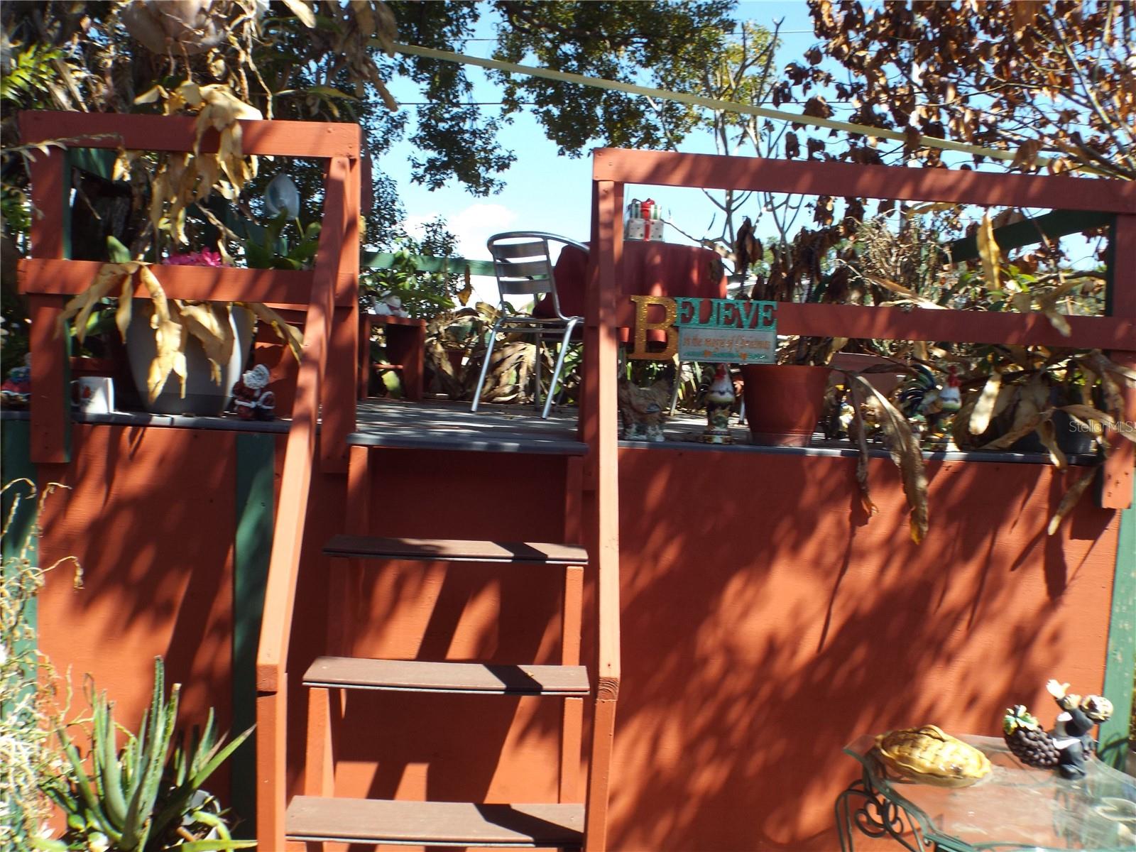 LAUREL RUN AT CRESCENT LAKES - Residential