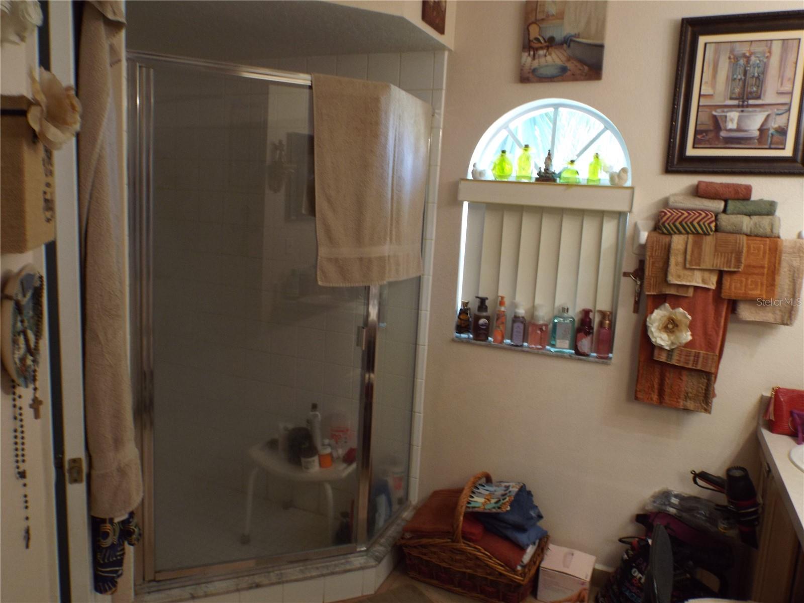 LAUREL RUN AT CRESCENT LAKES - Residential