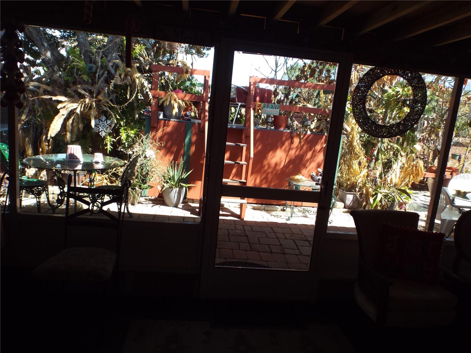 LAUREL RUN AT CRESCENT LAKES - Residential