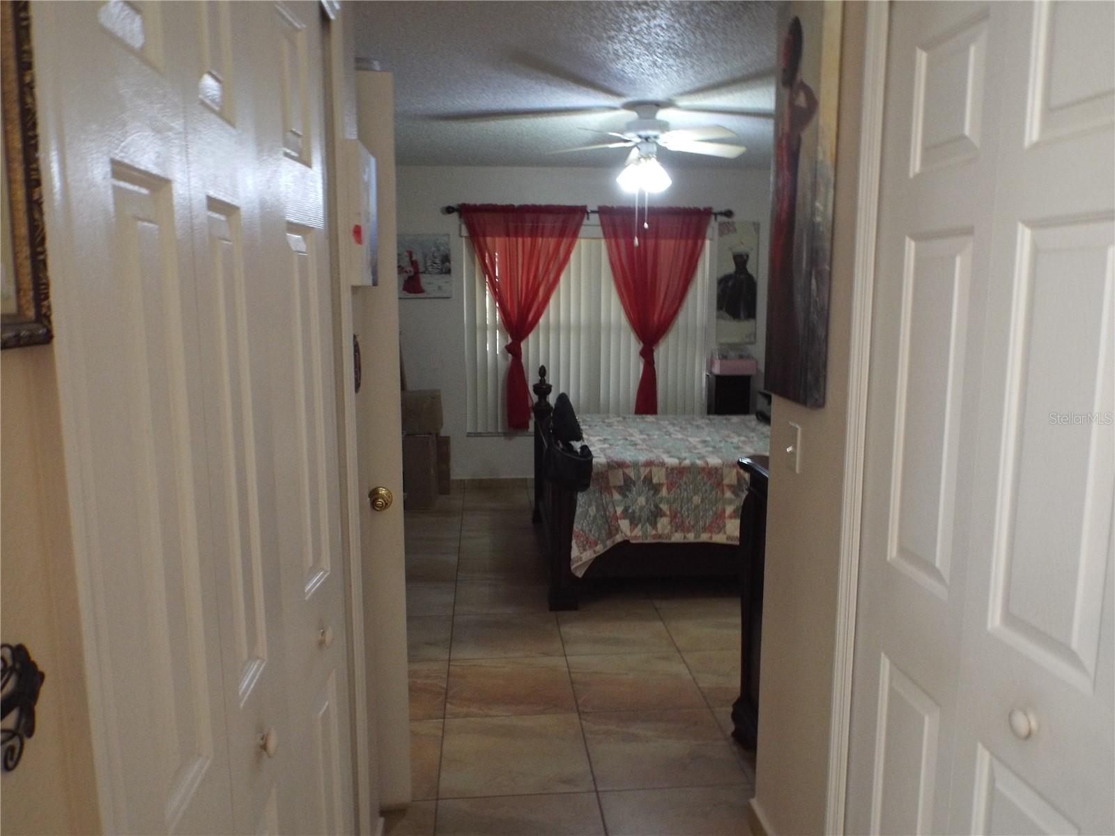 LAUREL RUN AT CRESCENT LAKES - Residential