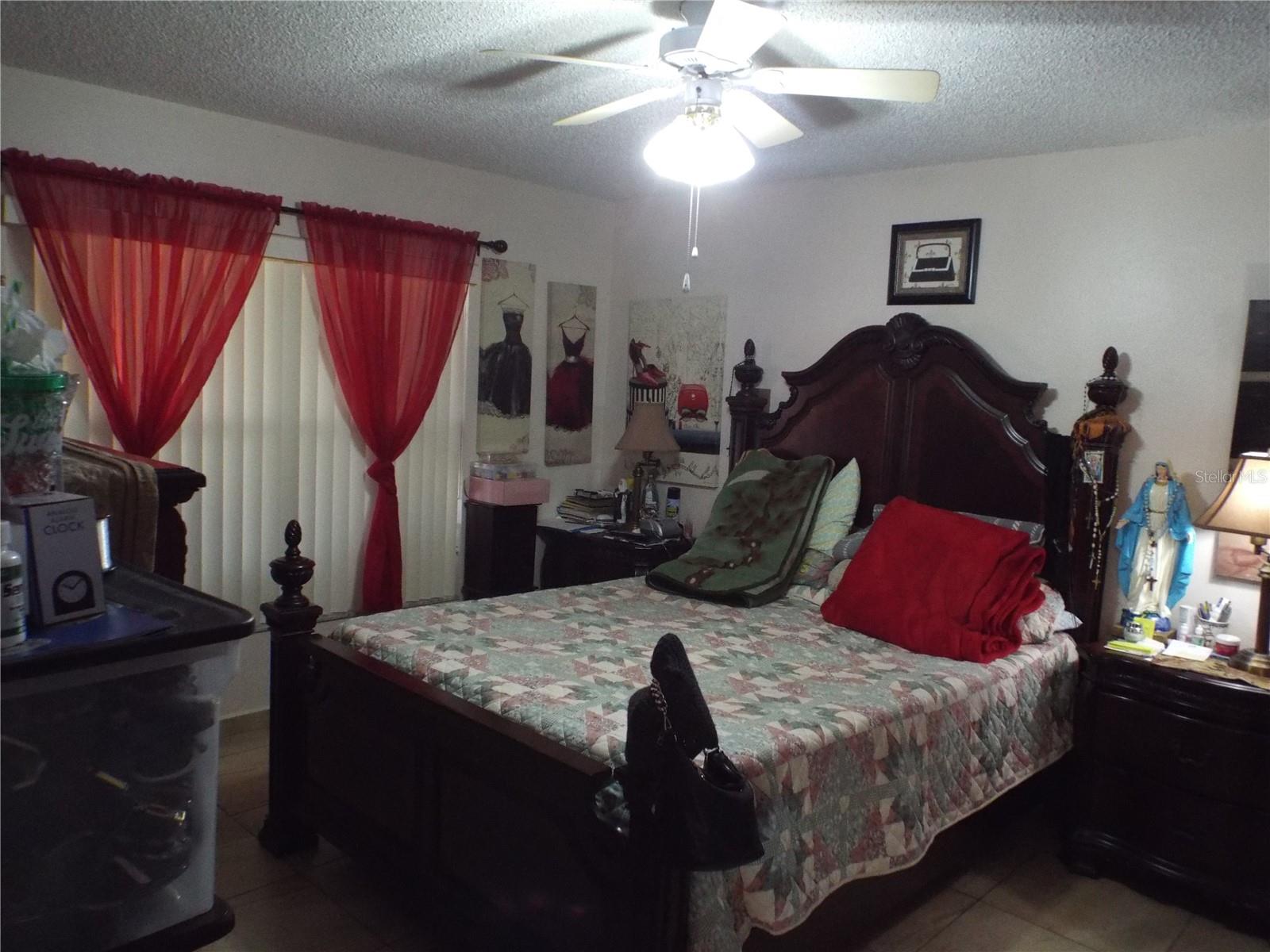 LAUREL RUN AT CRESCENT LAKES - Residential