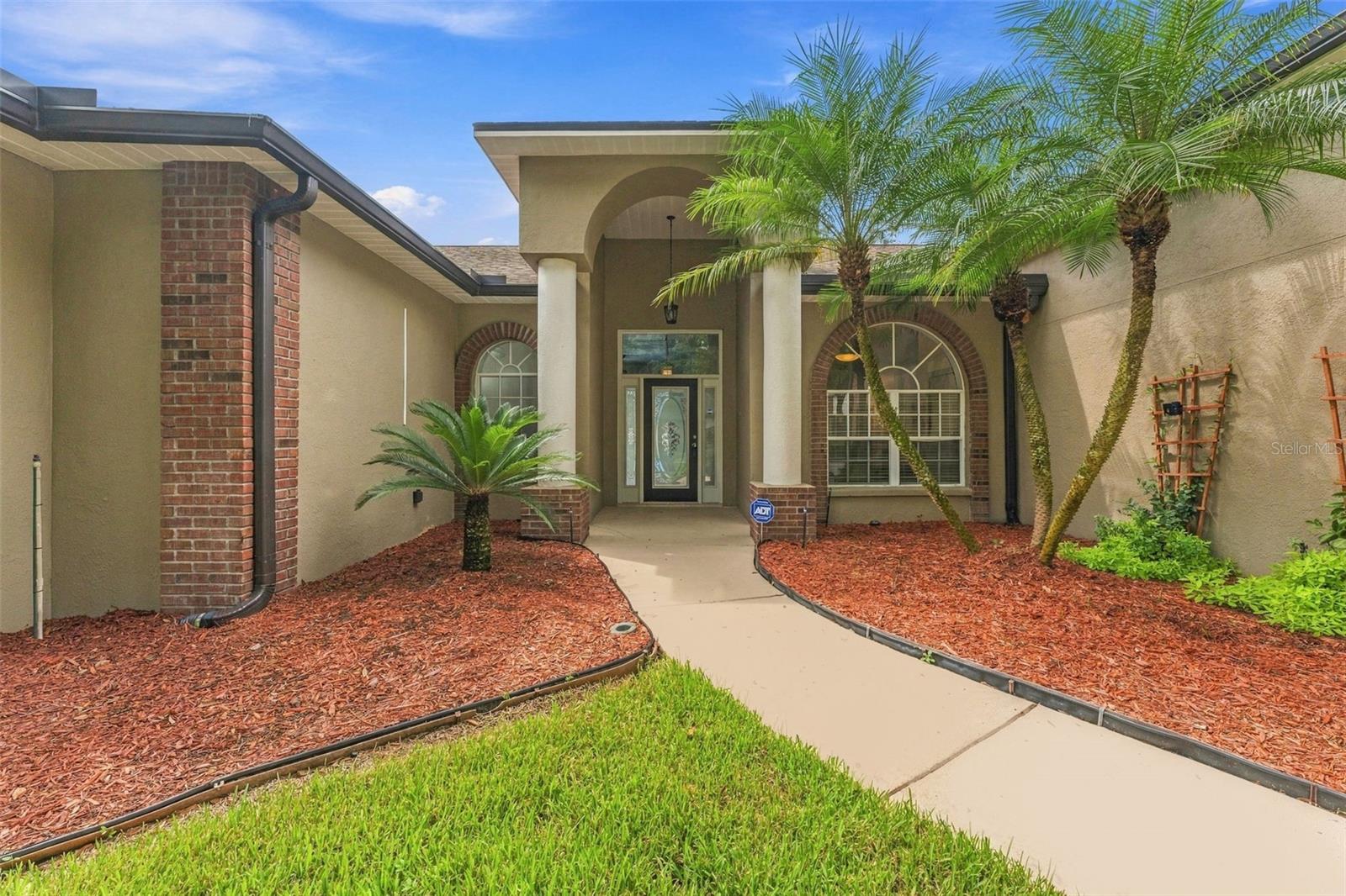 2561 REGAL RIVER ROAD