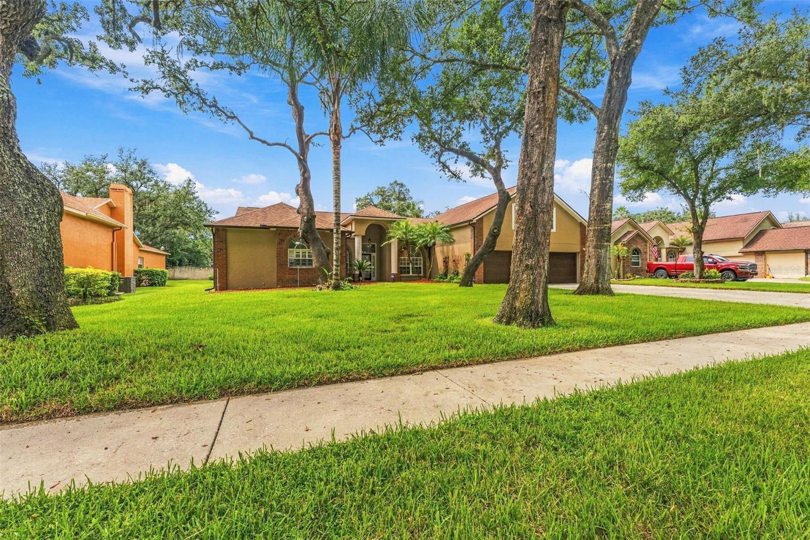 2561 REGAL RIVER ROAD