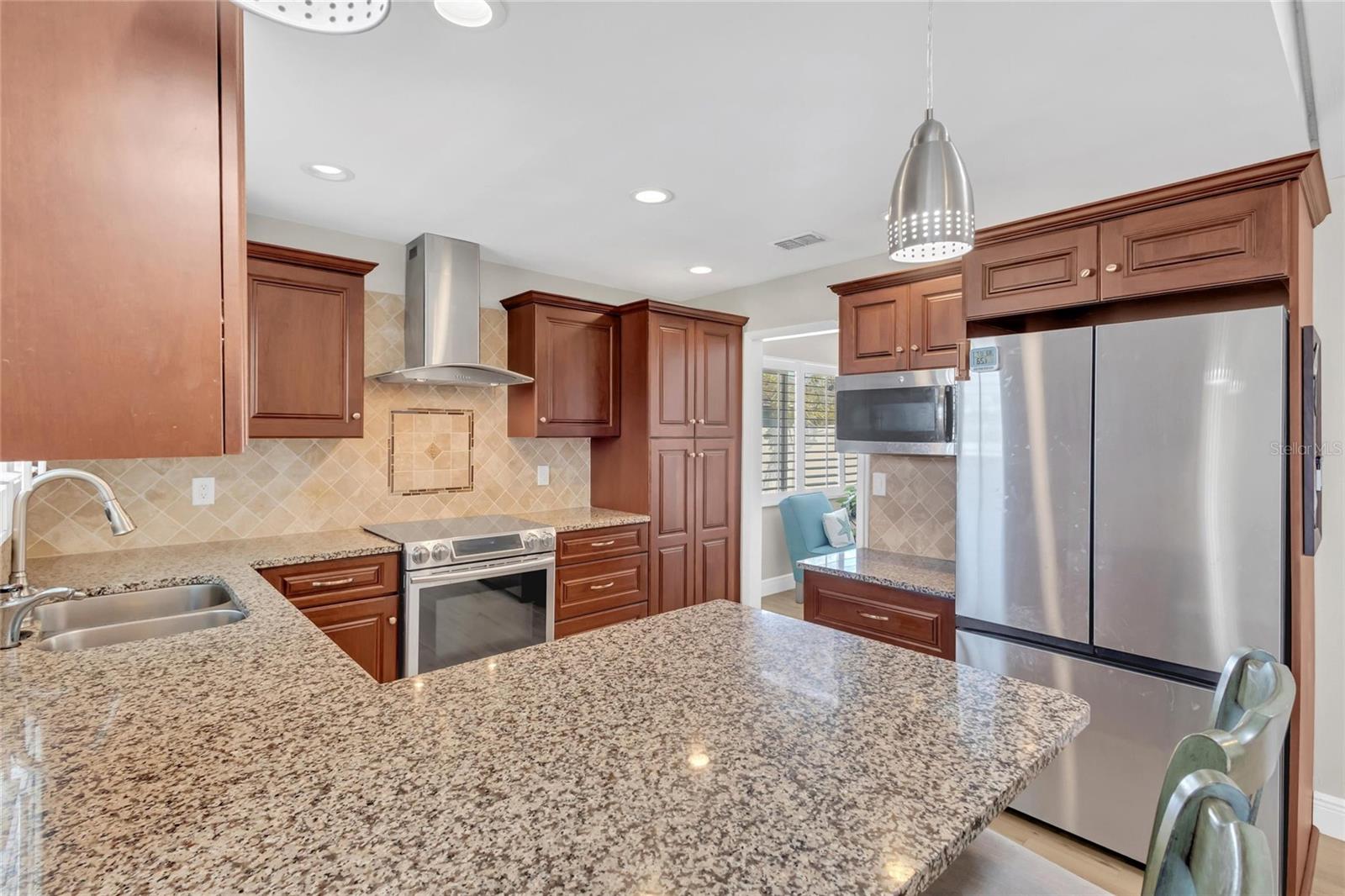 DEL PRADO IMPERIAL - Residential