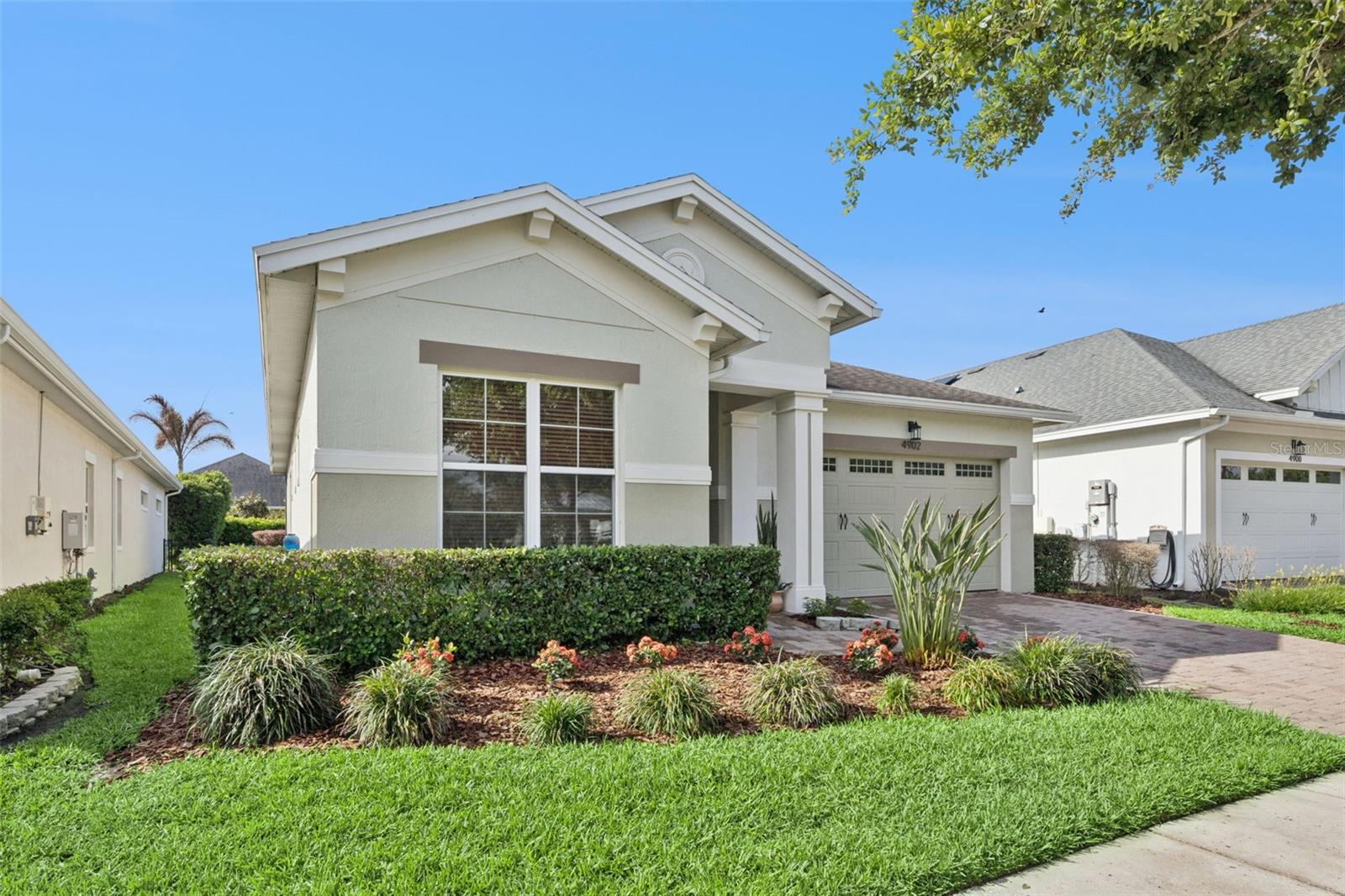 4902 W FOUNTAINWOOD DRIVE