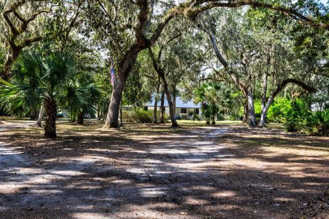 Tiny photo for 16758 SE 181st Terrace, Weirsdale, FL 32195 (MLS # G5106593)