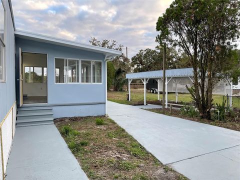 A home in DELAND