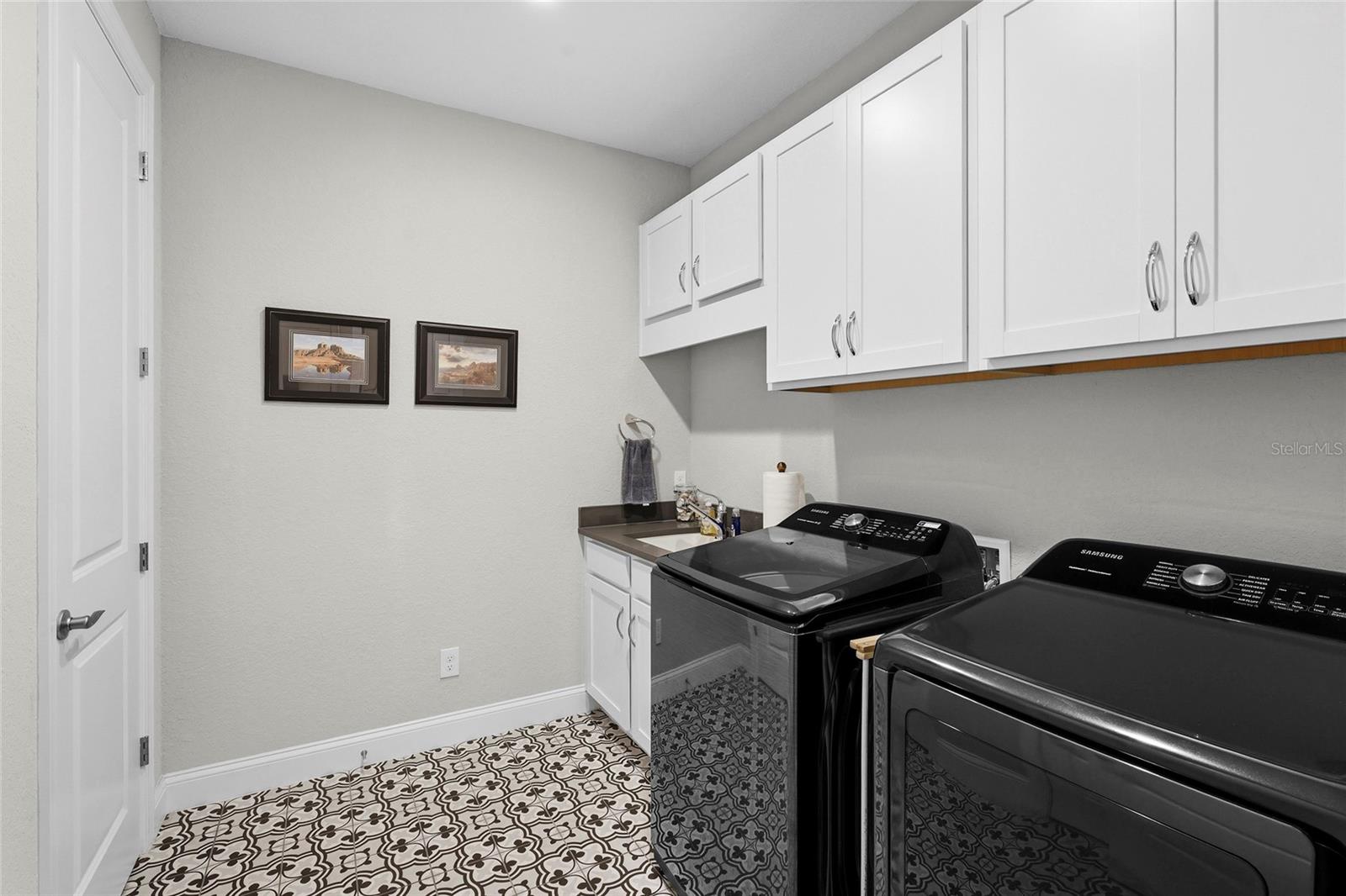 VENICE WOODLANDS PH 1 - Residential