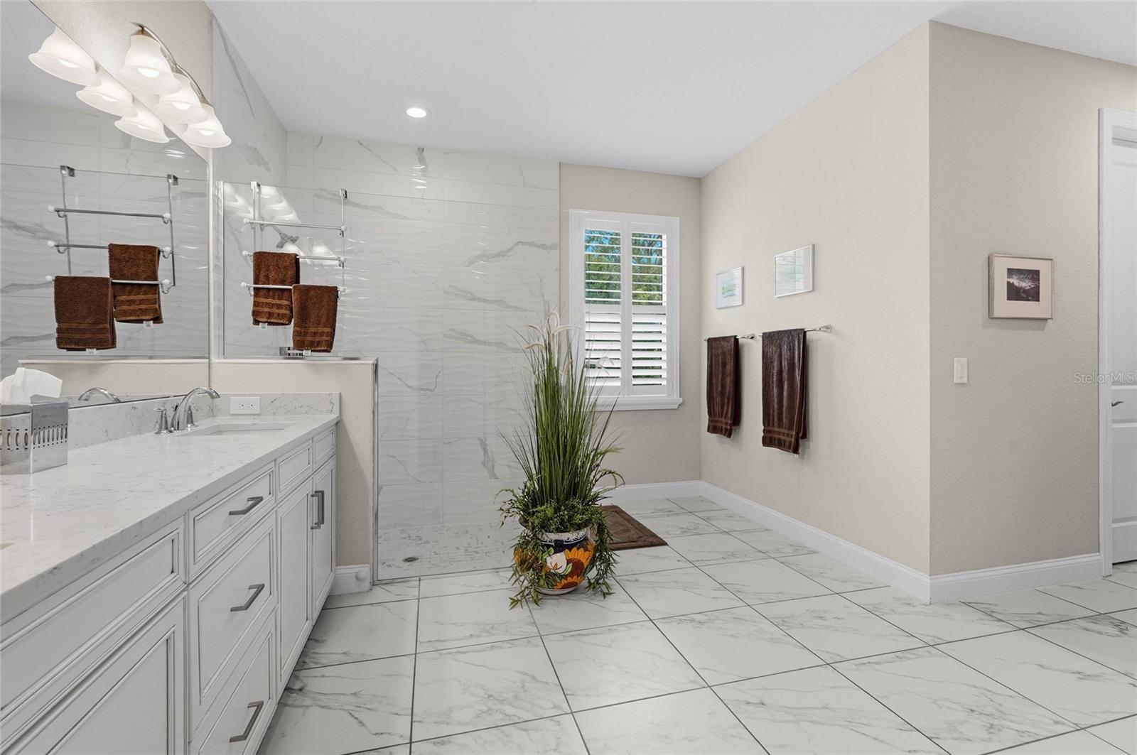 VENICE WOODLANDS PH 1 - Residential