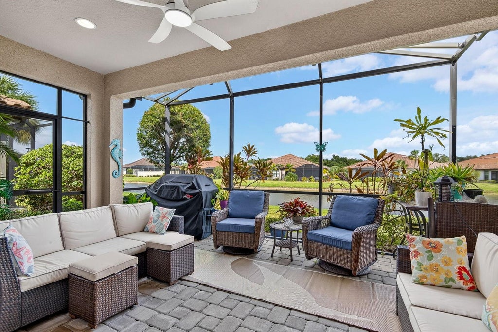 Photo of 5415 Taliaferro Court, Palmetto, FL 34221 (MLS # A4708470)