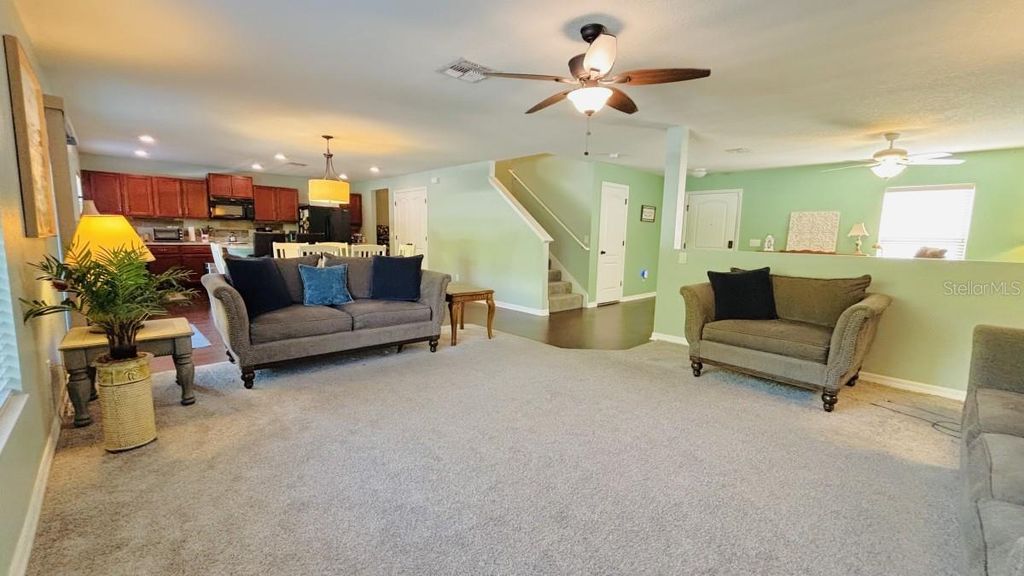 Photo of 11521 Southern Creek Drive, Gibsonton, FL 33534 (MLS # A4688705)