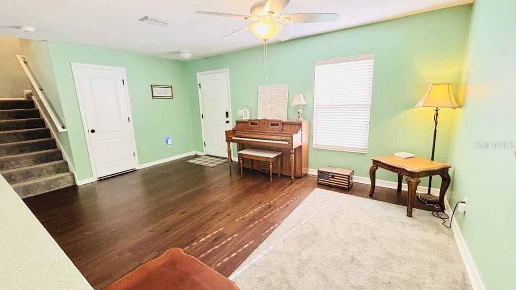 Photo of 11521 Southern Creek Drive, Gibsonton, FL 33534 (MLS # A4688705)