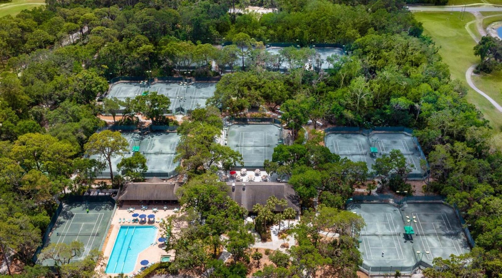 PIPERS WAITE - THE MEADOWS - Residential