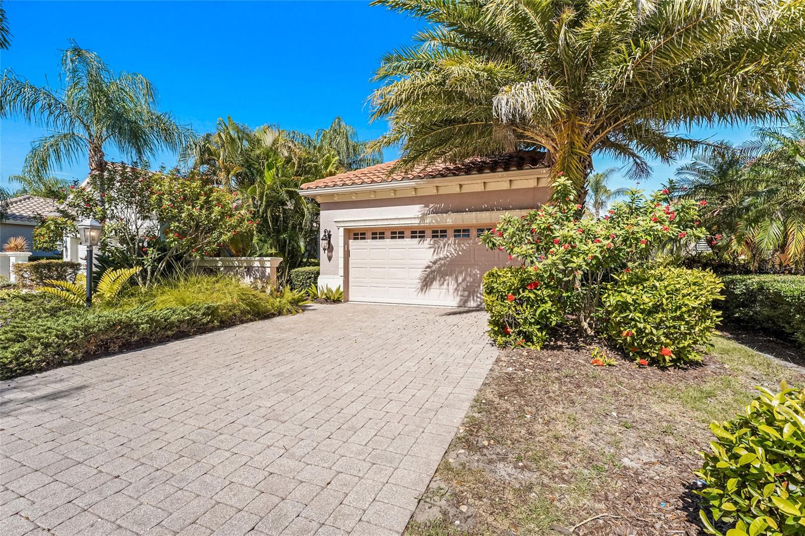 7216 PRESIDIO GLEN
