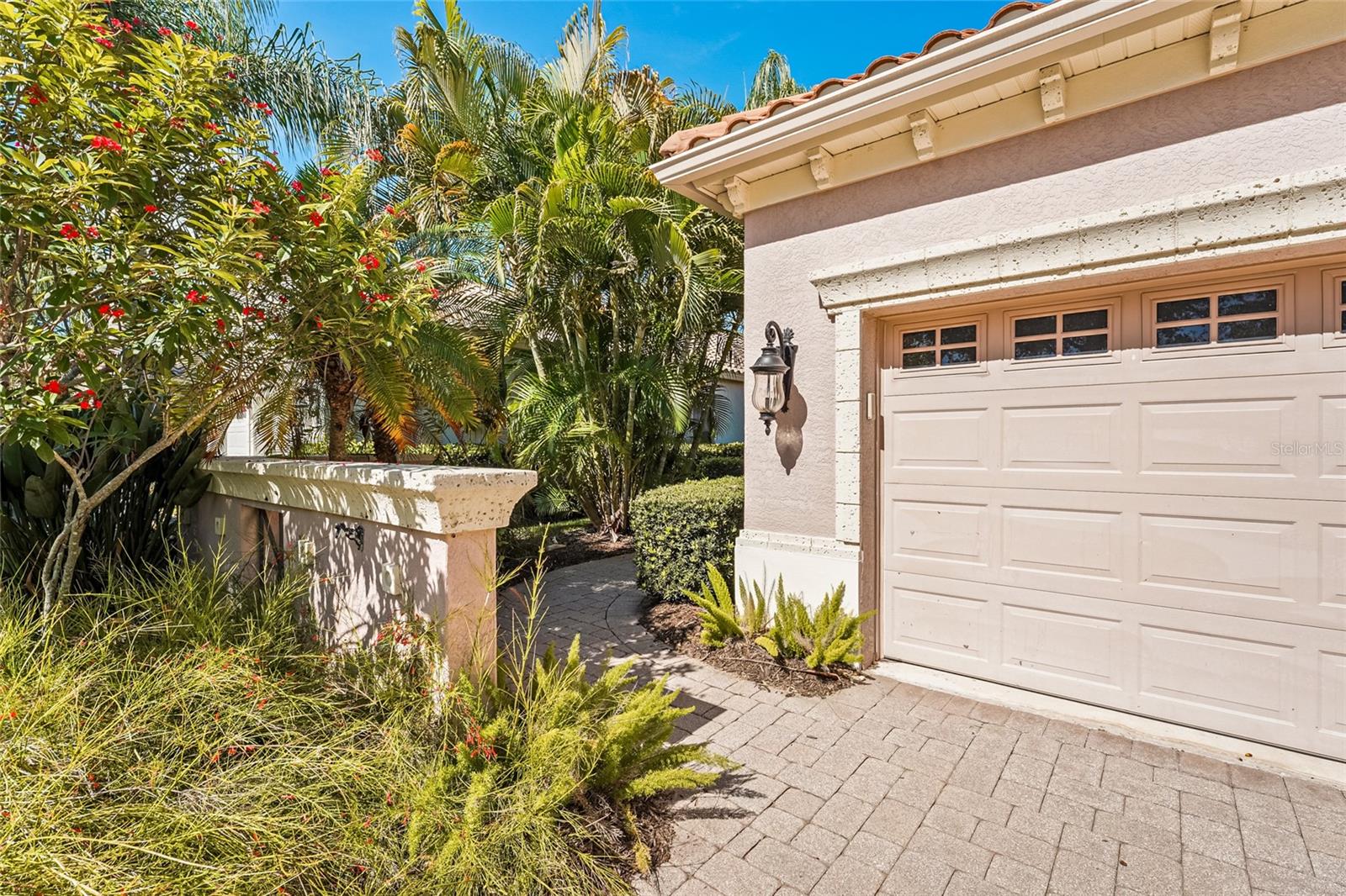 7216 PRESIDIO GLEN