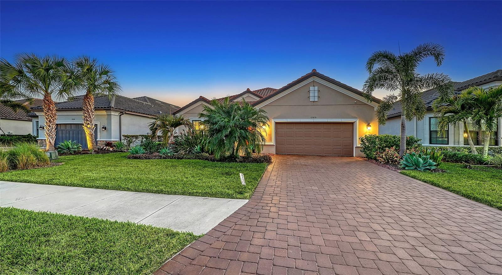 ESPLANADE AT AZARIO - Residential