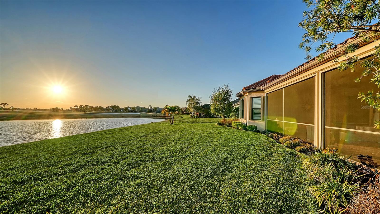 ESPLANADE AT AZARIO - Residential