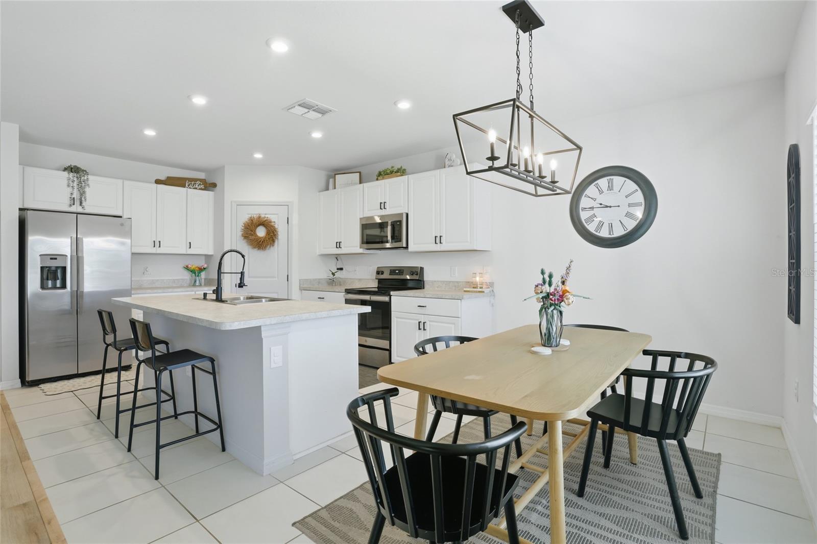 HICKORY GROVE PH 2 - Residential