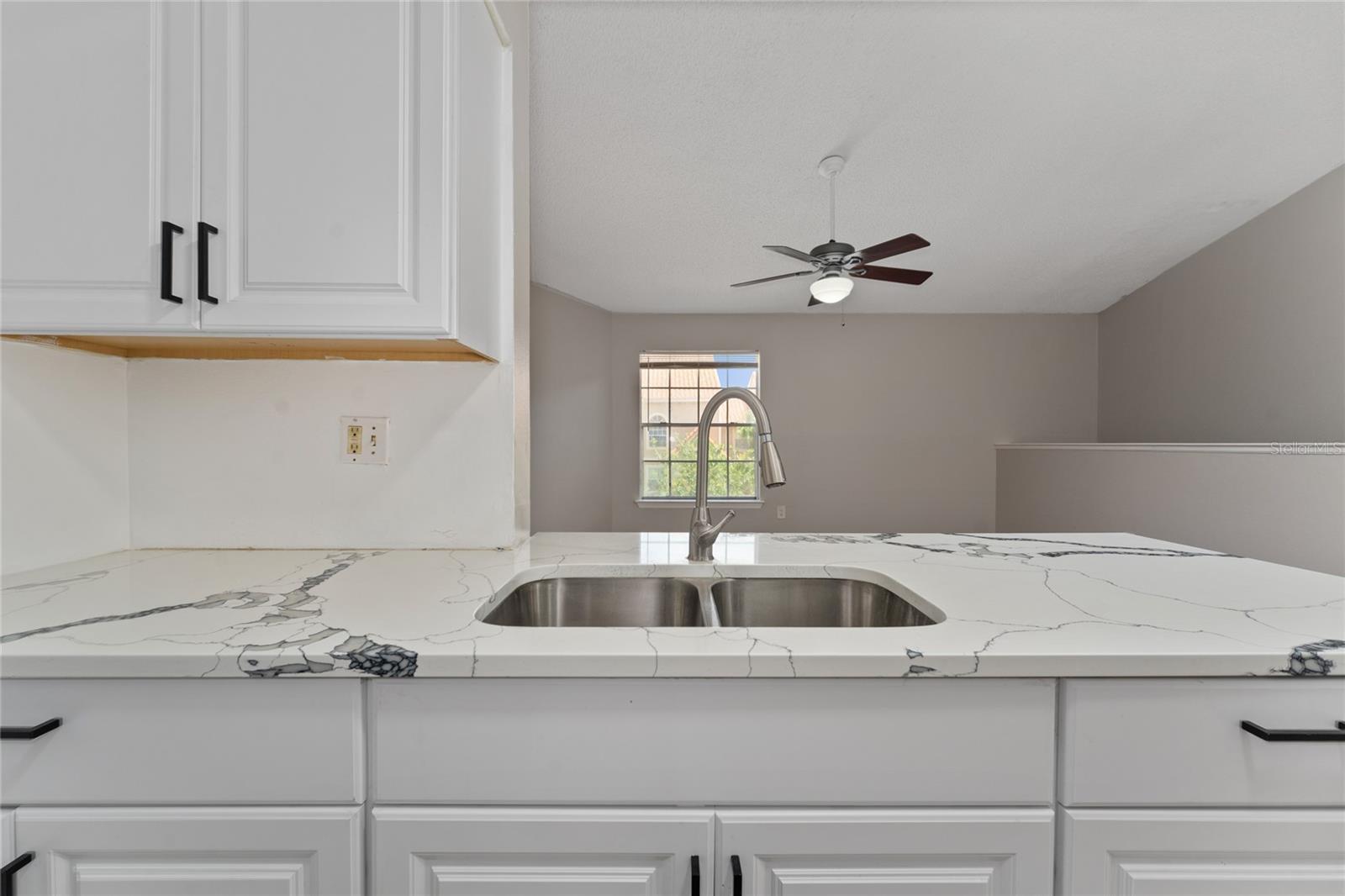 BELLA VISTA CONDO - Residential Lease