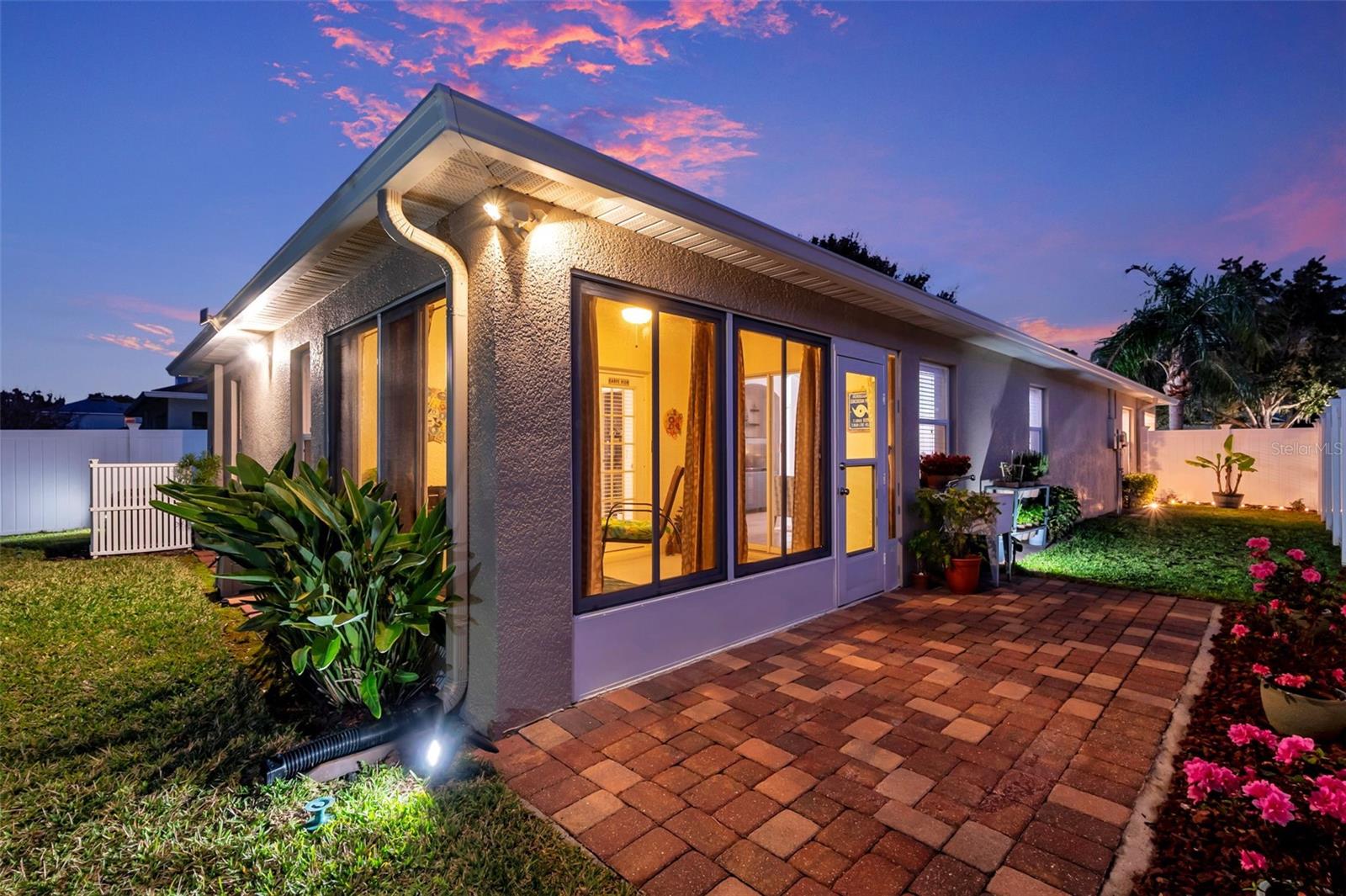 VERANDAHS - Residential