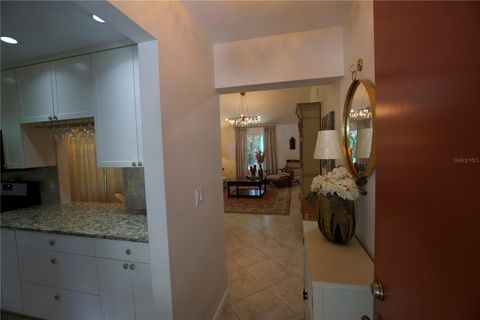 Condominium in SARASOTA FL 4813 VILLAGE GARDENS DRIVE 36.jpg