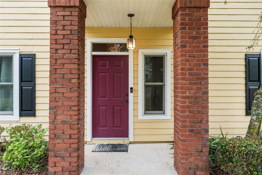 Photo of 10510 NW 28th Place, Gainesville, FL 32606 (MLS # GC535663)