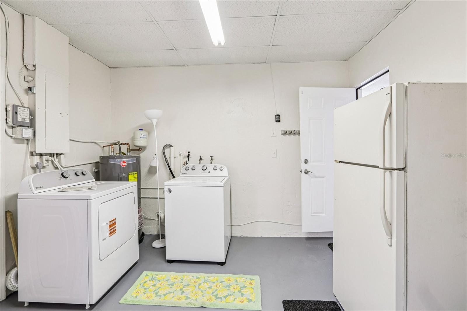 BOULEVARD ACRES 1ST ADD - Residential