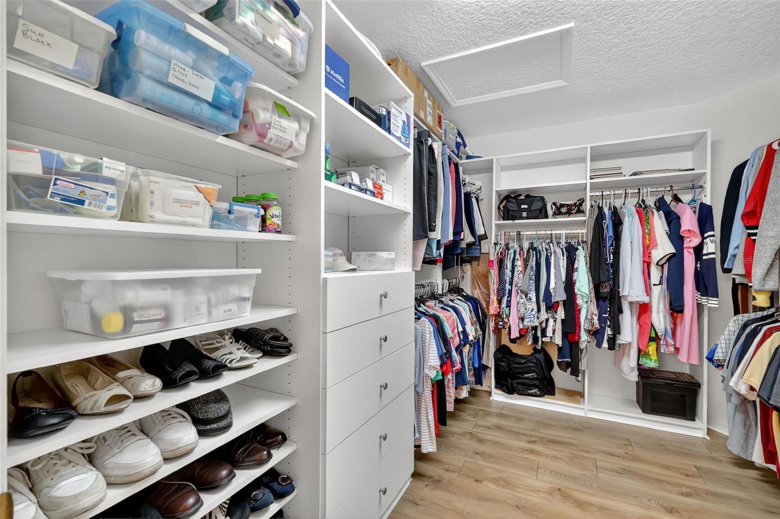 PLANTATION AT LEESBURG NOTTOWAY VILLAGE - Residential