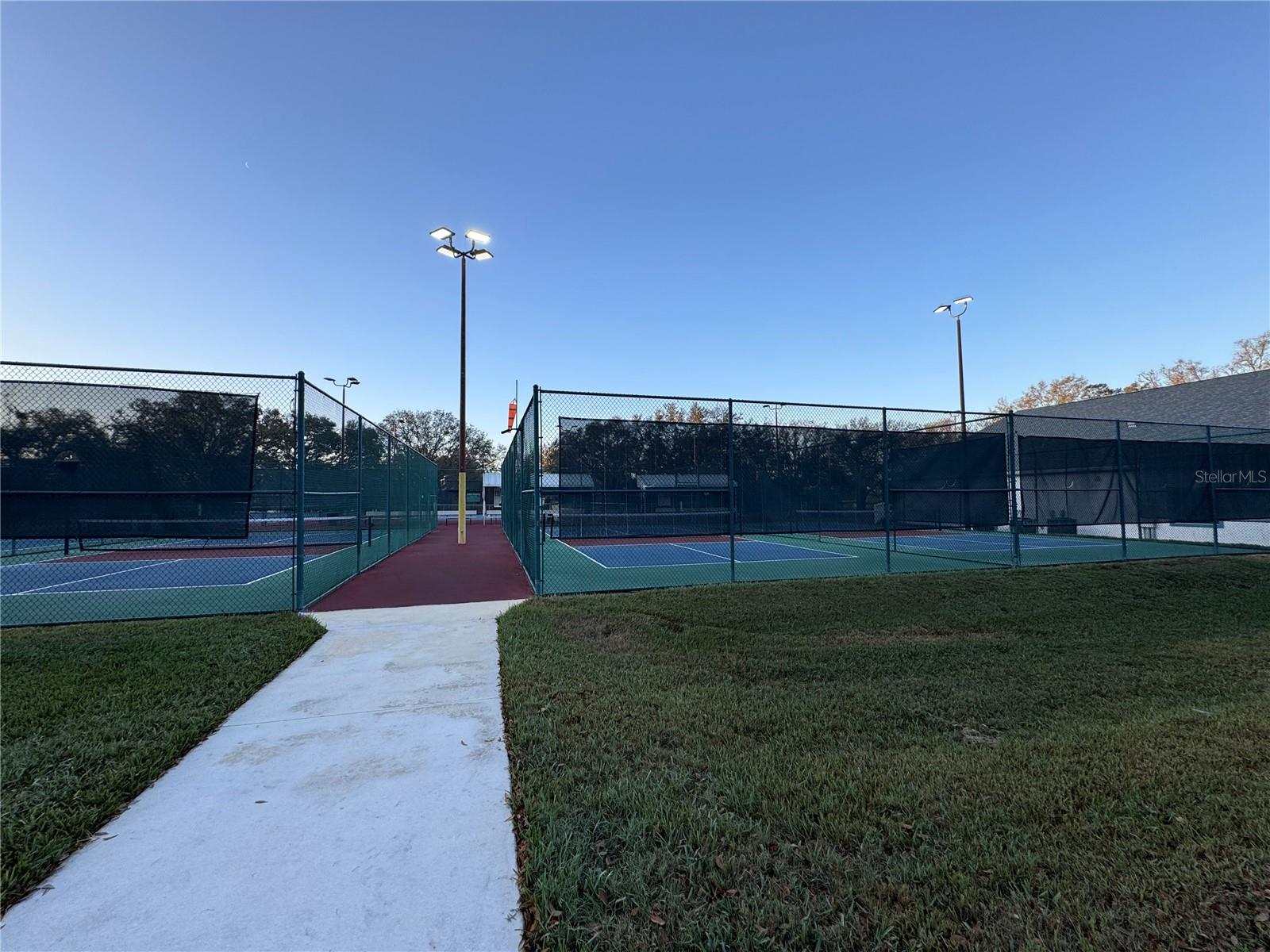 PLANTATION AT LEESBURG NOTTOWAY VILLAGE - Residential