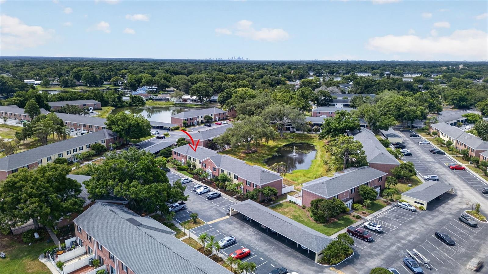 WHISPERING OAKS - Residential