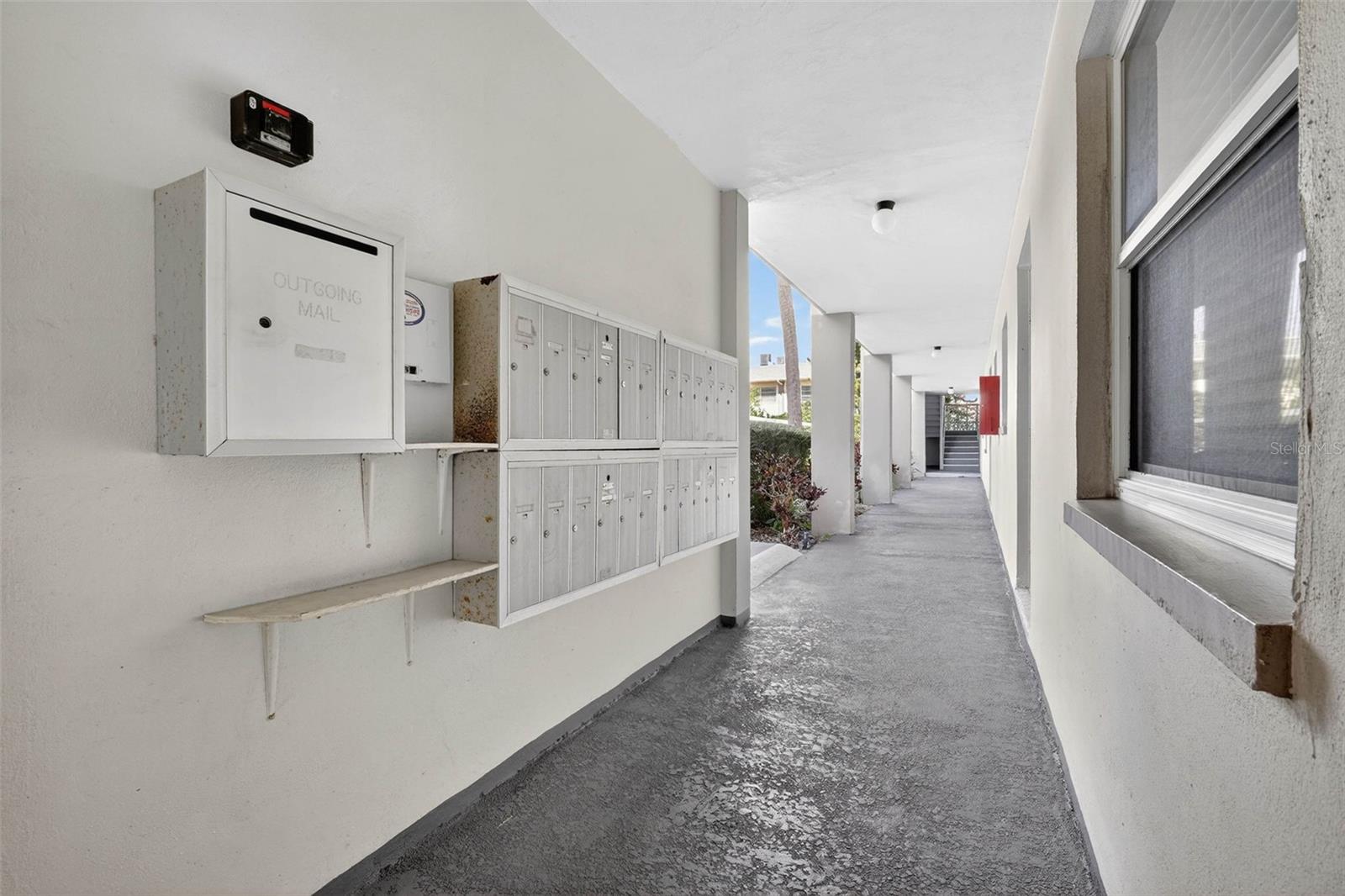 KALMIA CONDO - Residential