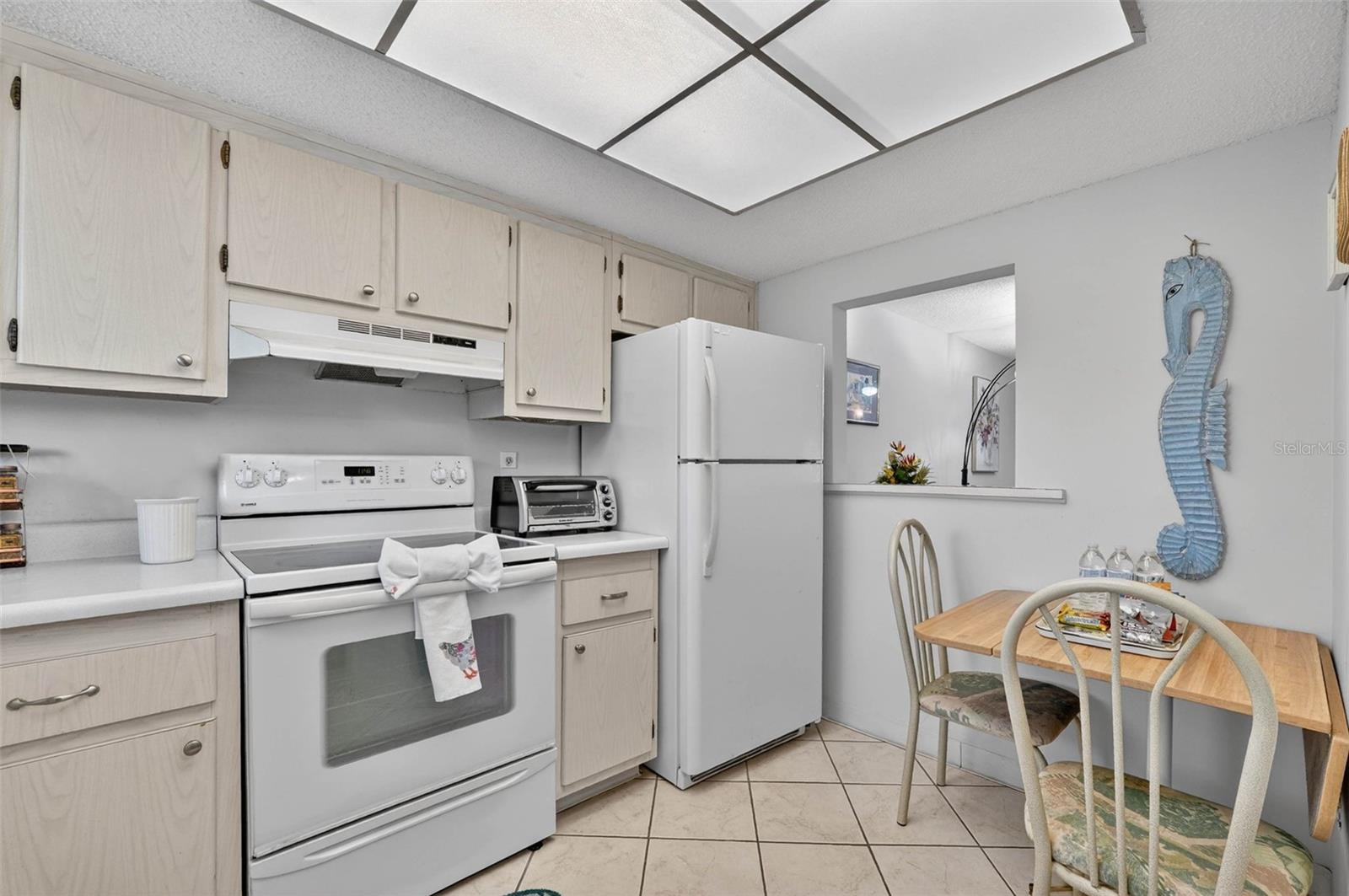 KALMIA CONDO - Residential