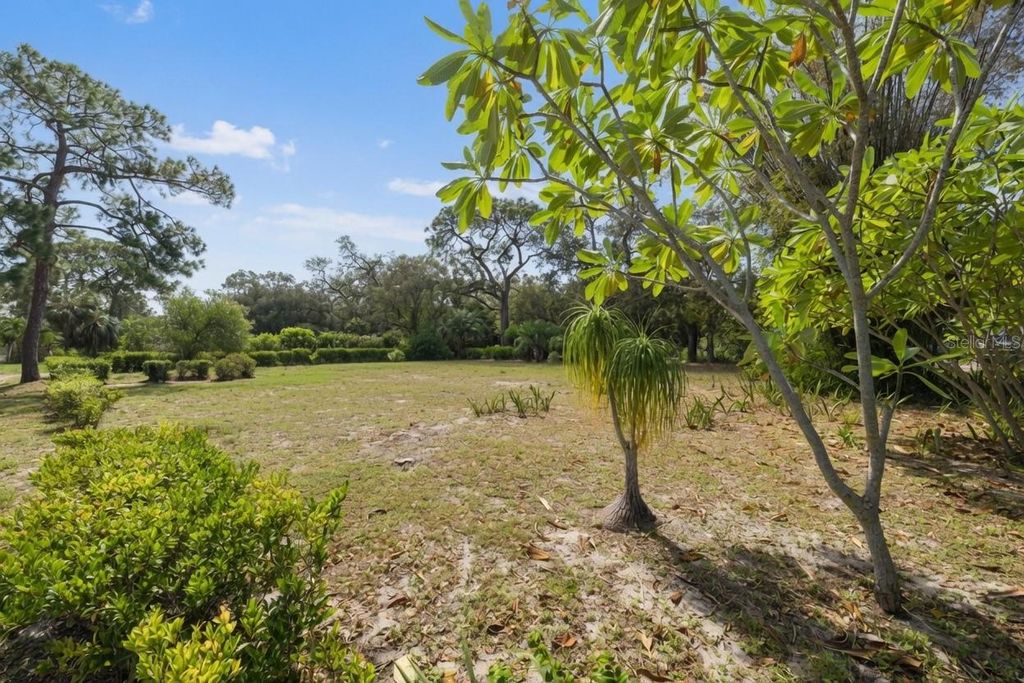 Photo of 2749 Edwards Avenue S, St Petersburg, FL 33705 (MLS # TB8524040)