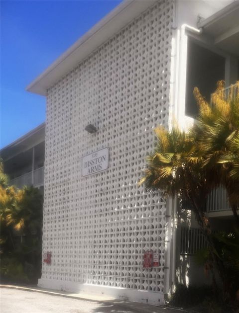 5155 9TH AVENUE N 311 ST PETERSBURG FL 33710