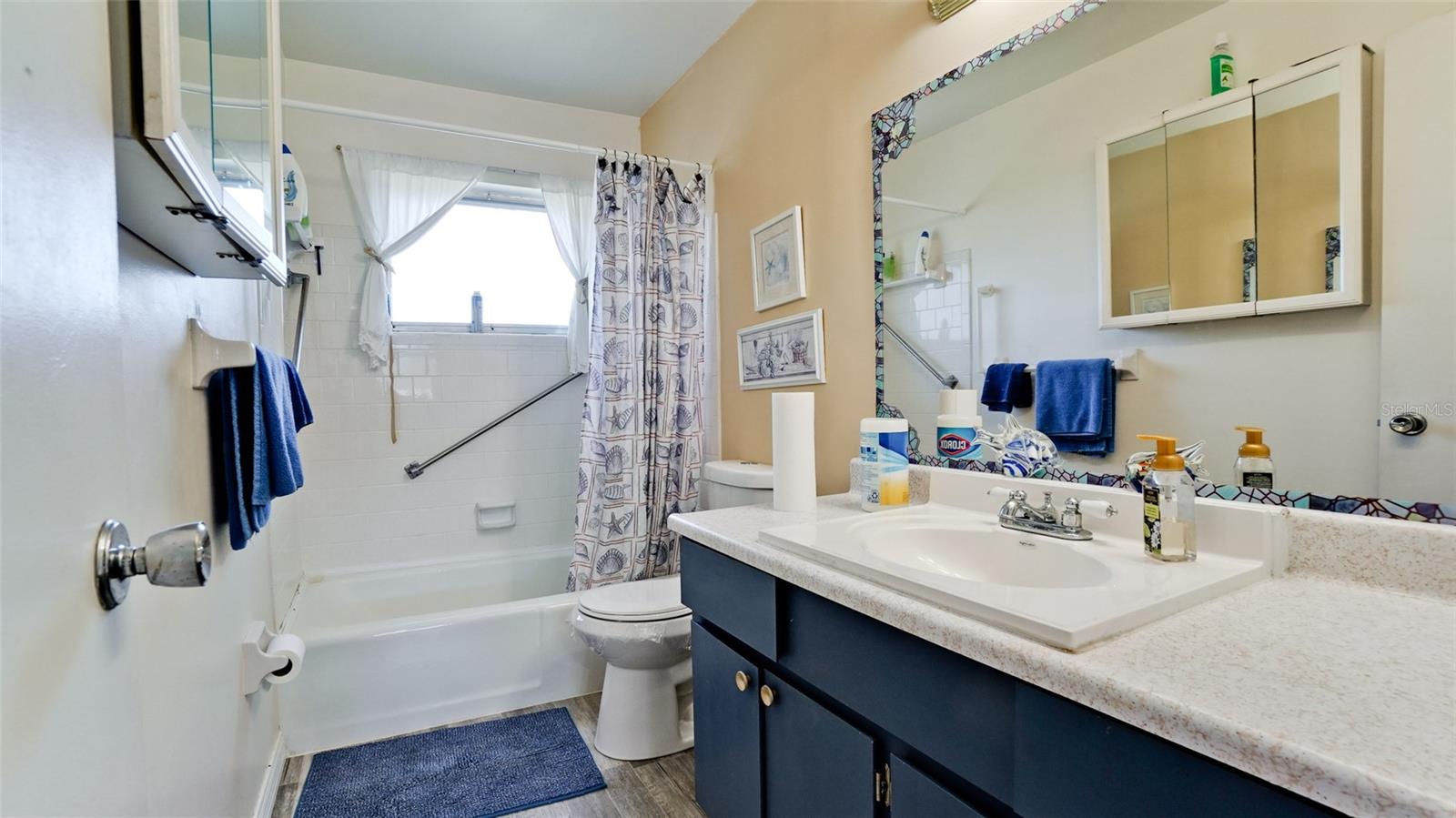 BAYSHORE GARDENS APTS 12 - Residential
