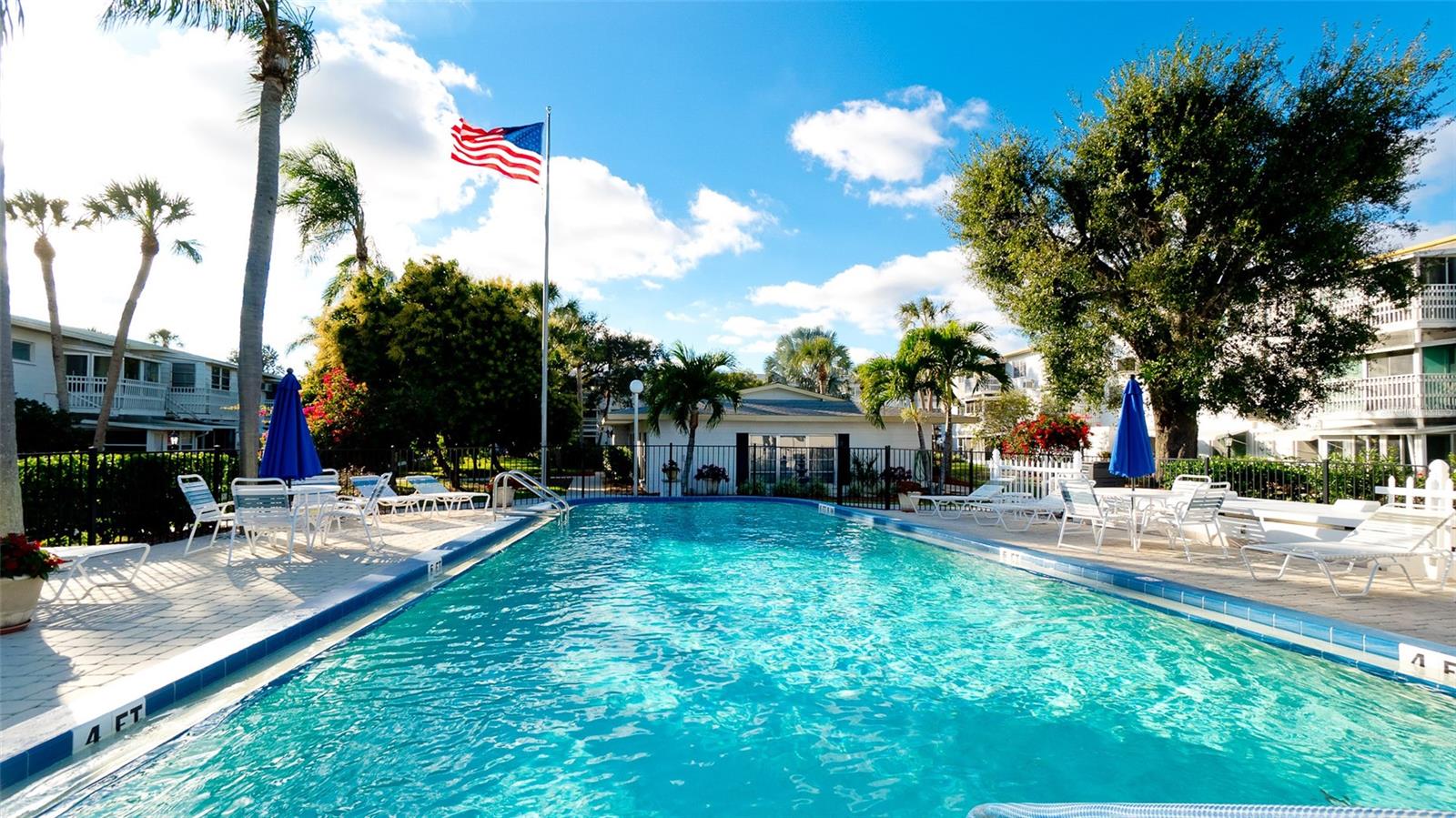BAYSHORE GARDENS APTS 12 - Residential