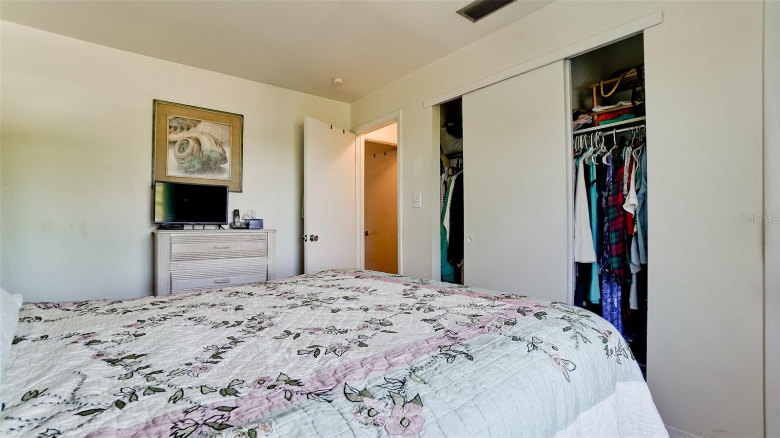 BAYSHORE GARDENS APTS 12 - Residential