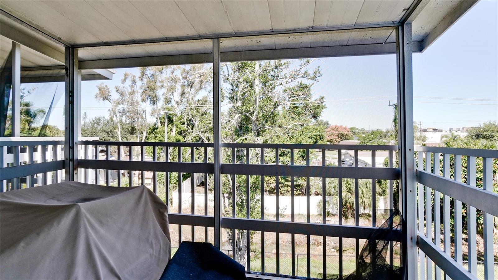 BAYSHORE GARDENS APTS 12 - Residential