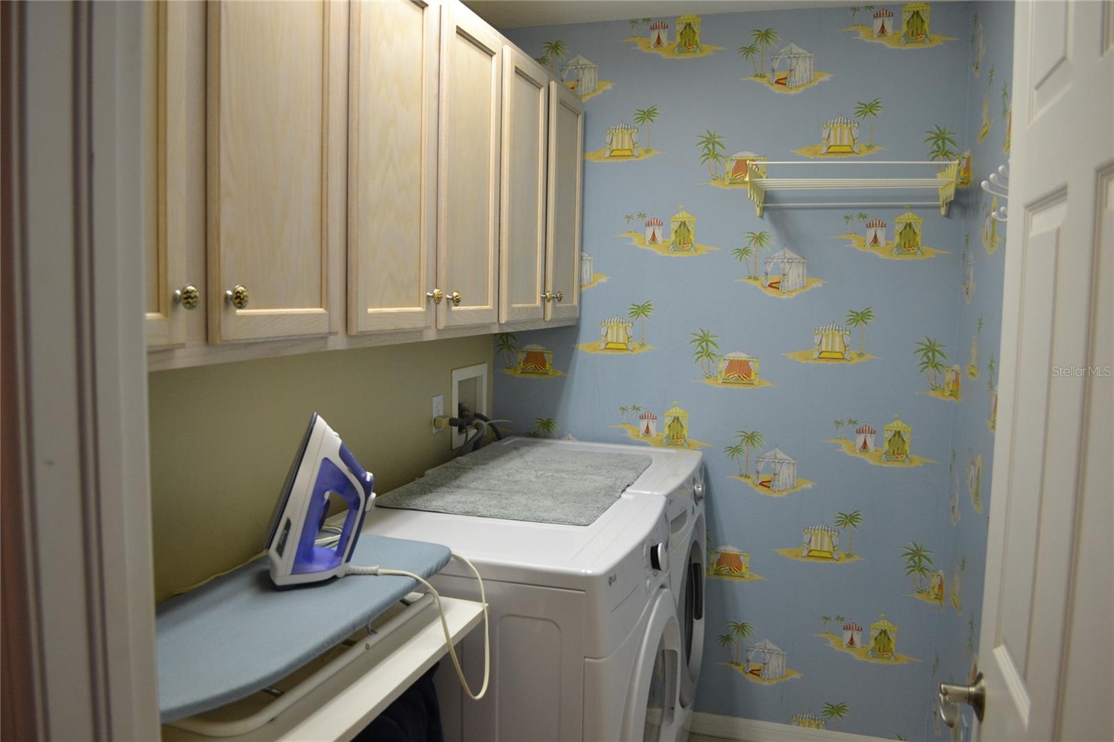 KAPOK GRAND - Residential Lease