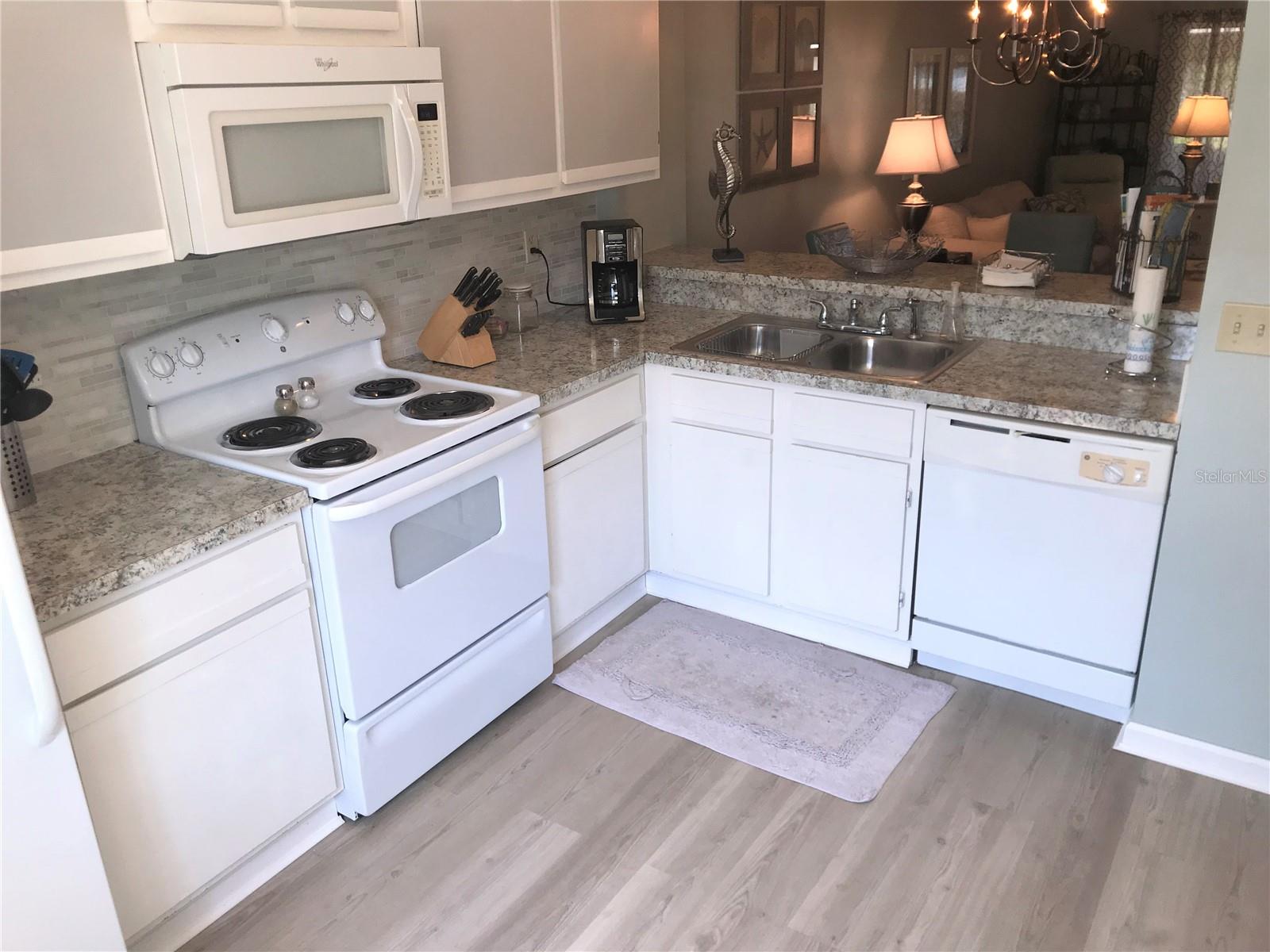 CORDOVA VILLAS CONDO PH 23 - Residential Lease