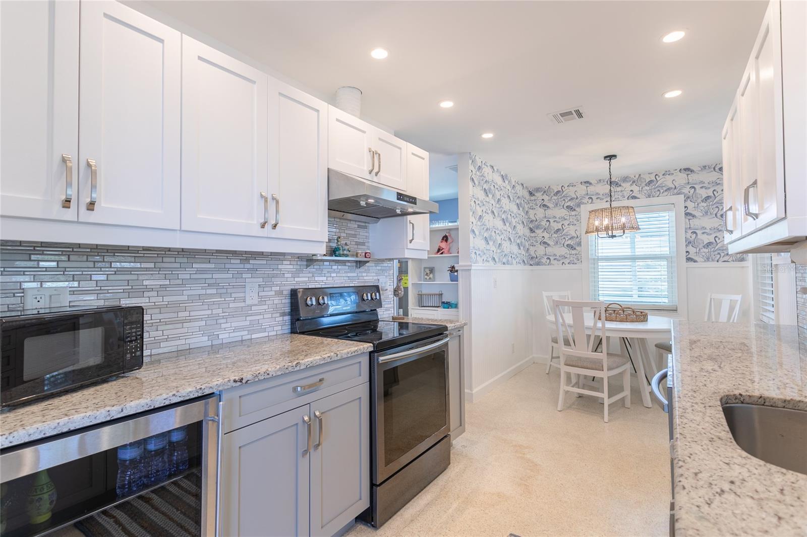 VENICE GARDENS - Residential