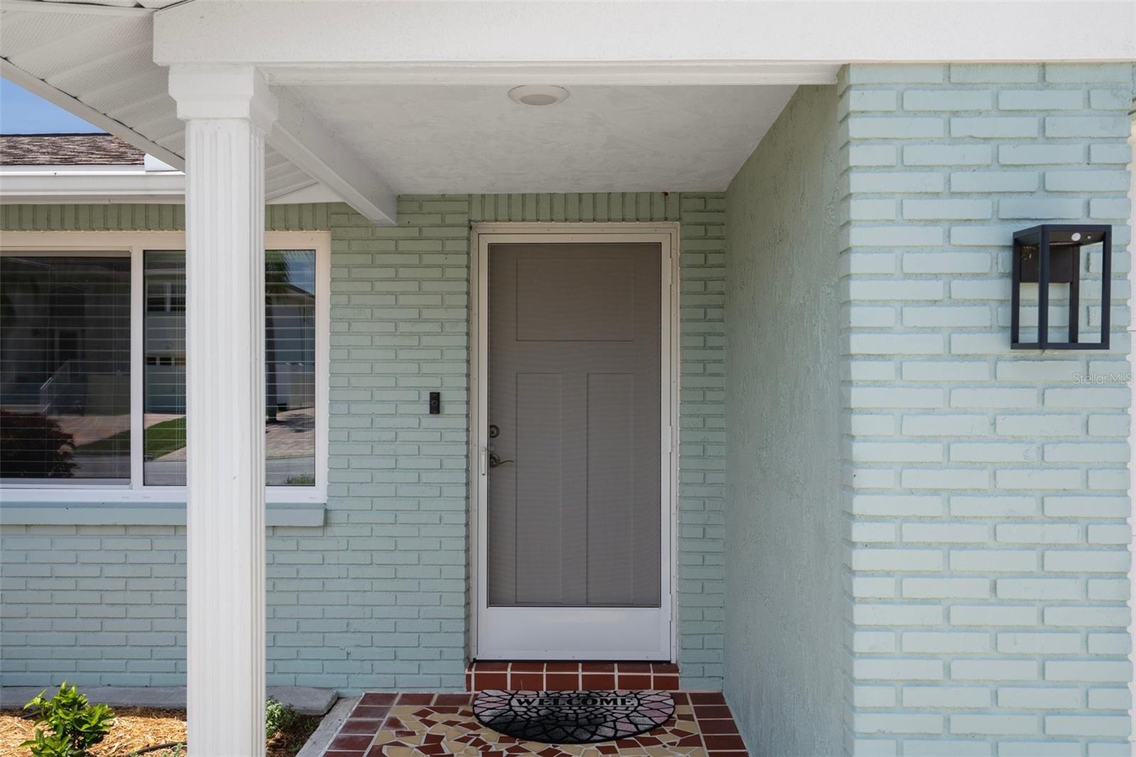 15713 CENTURY DRIVE