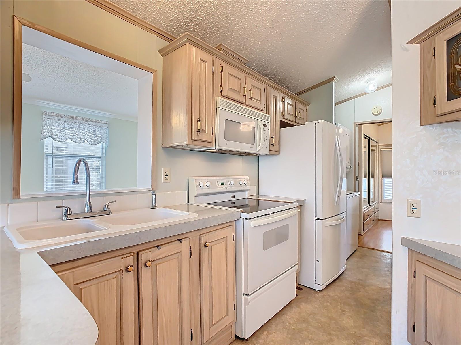 OUTDOOR RESORTS OF AMERICA - Residential