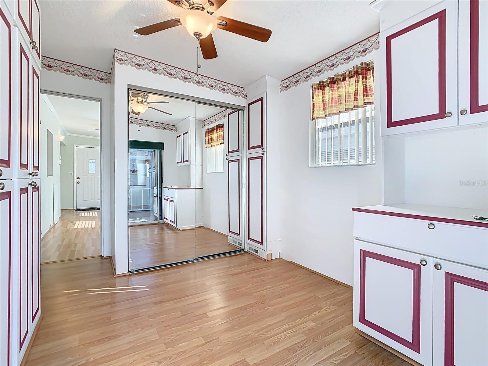 OUTDOOR RESORTS OF AMERICA - Residential