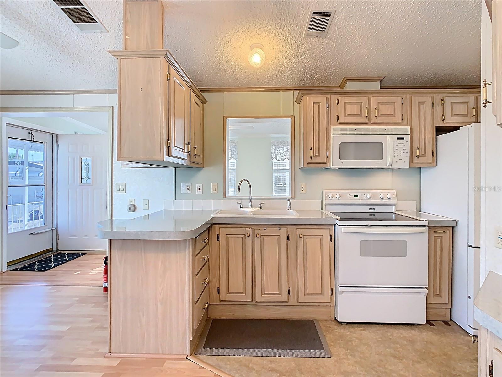 OUTDOOR RESORTS OF AMERICA - Residential